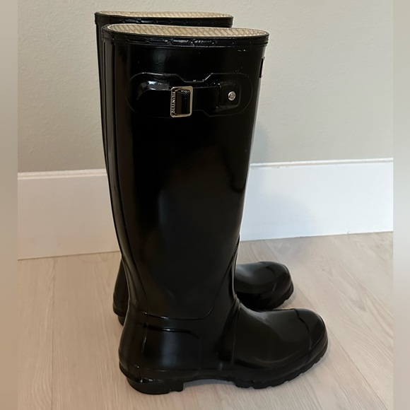 Tall Original Hunter Rain Boots Size 8 Black Gloss - only used 3 times!! - Picture 5 of 8